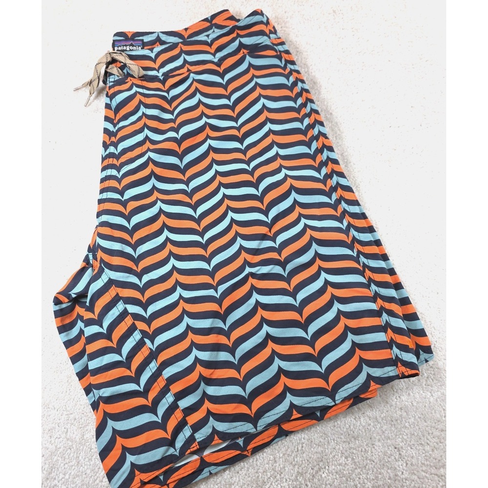 Patagonia Shorts Mens 34 Orange Black Wavefarer Board Swimwear Drawstring Beach